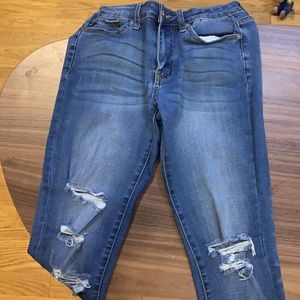 Kancan blue ripped jean